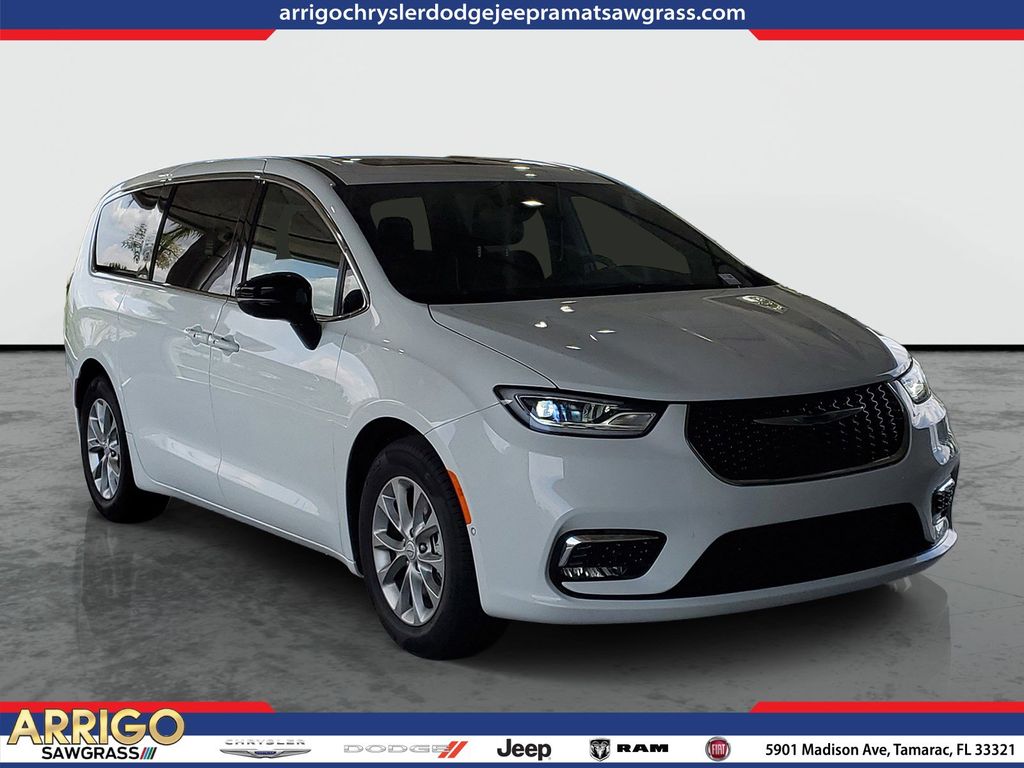 2026 Chrysler Pacifica Limited