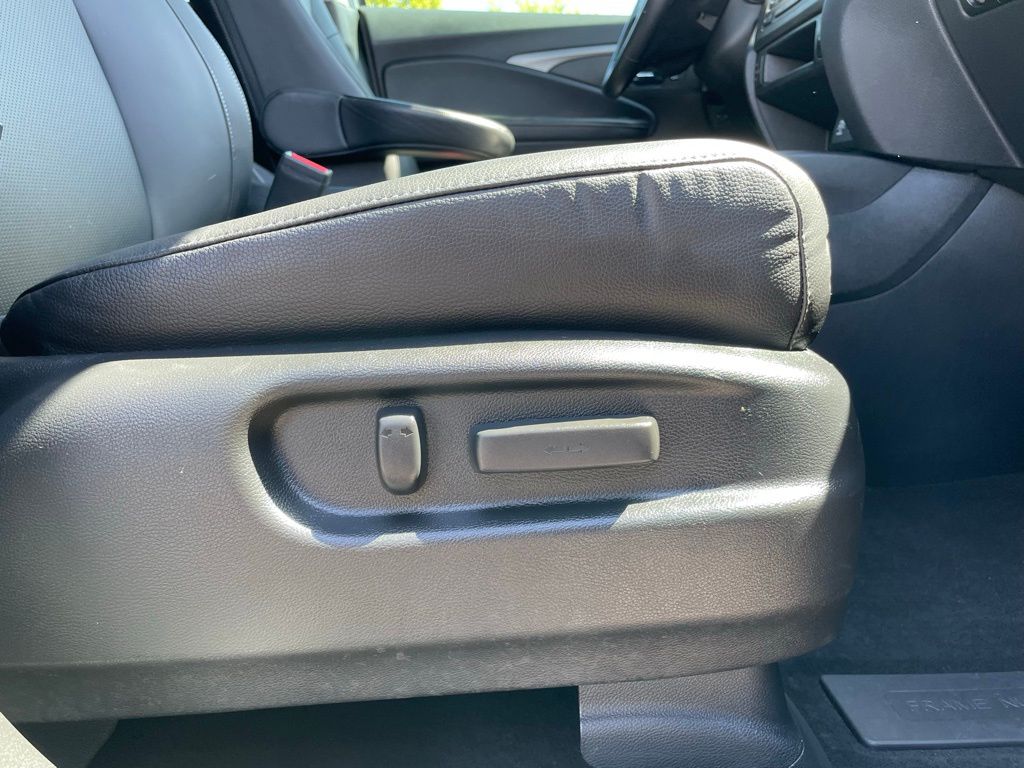 Thumbnail: 2022 Honda Ridgeline - 30