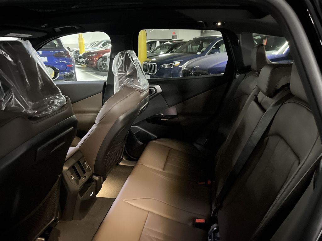 Thumbnail: 2026 BMW X3 - 23