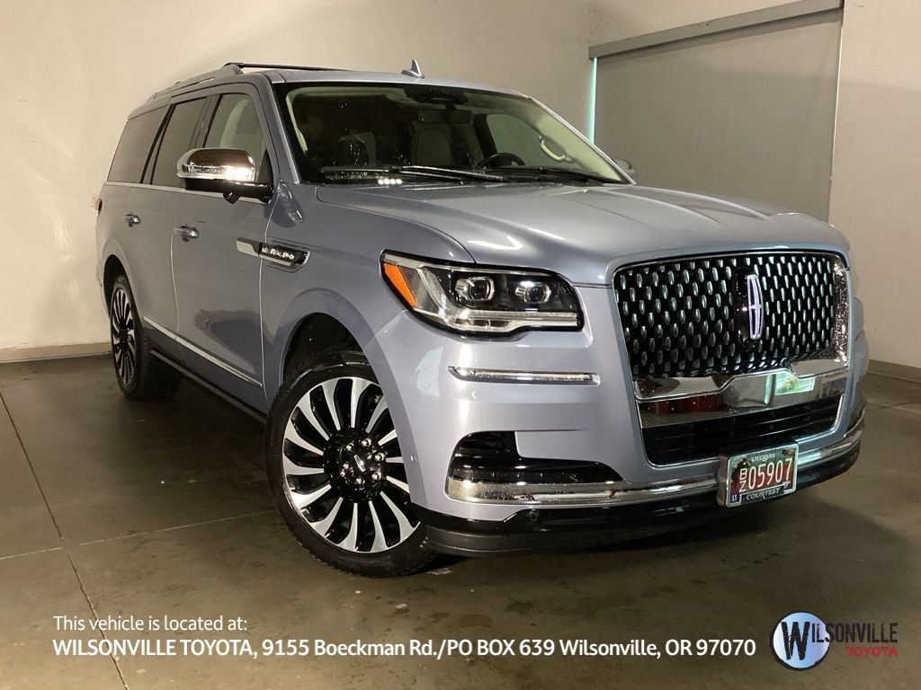 Crystal Blue Metallic 2023 Lincoln Navigator SUV / Crossover Four-Wheel Drive Automatic