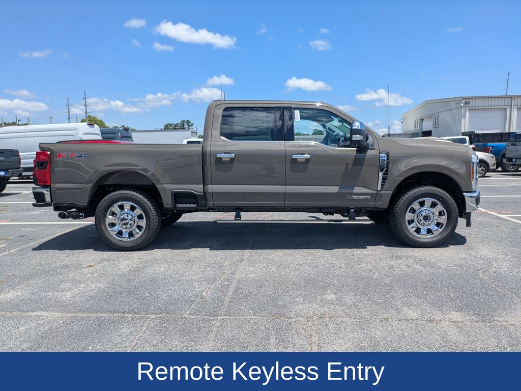 2026 Ford F-350 Super Duty LARIAT