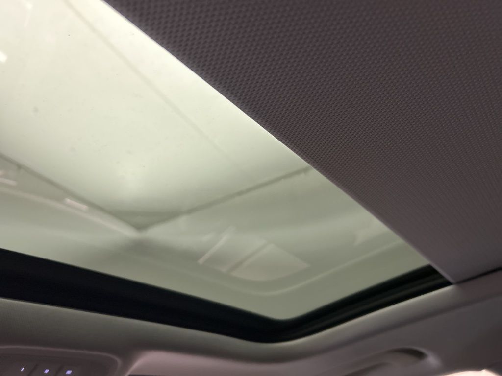 Thumbnail: 2019 Audi A4 - 27