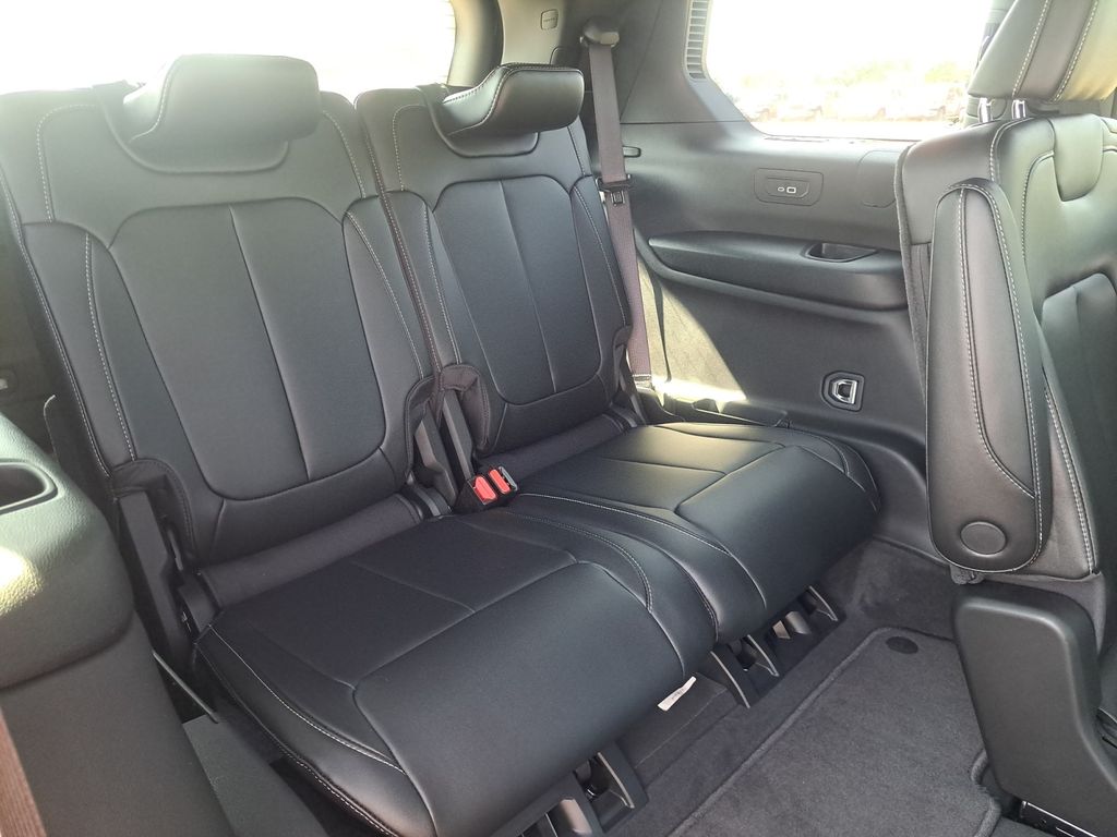 2025 Jeep Grand Cherokee L  Limited In Austin, Texas