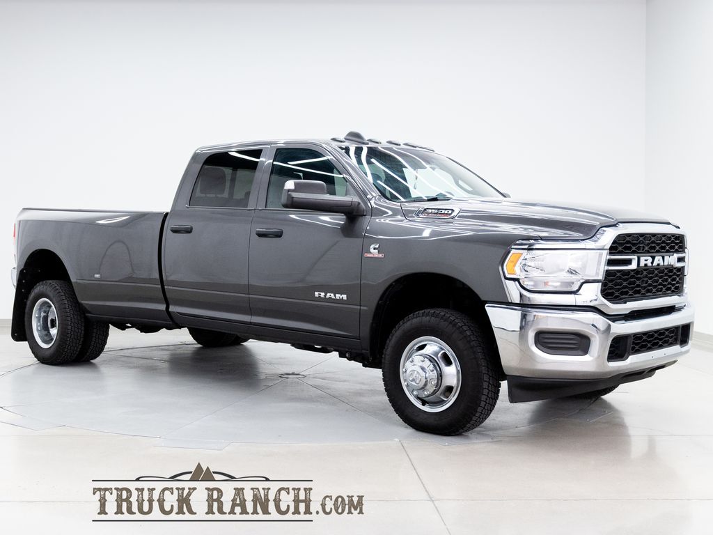 2022 Granite Crystal Metallic Clearcoat Ram 3500 Tradesman 4X4 Truck