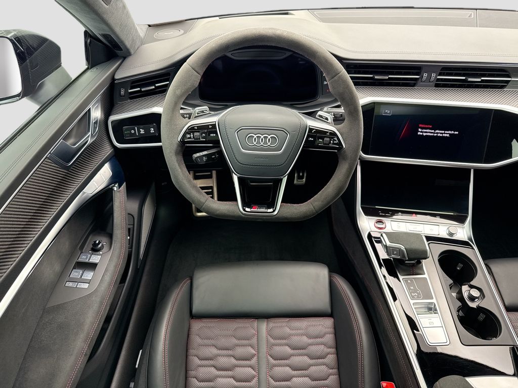 Thumbnail: 2025 Audi RS 7 - 10