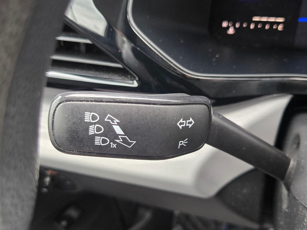2022 Volkswagen Taos - $13,000