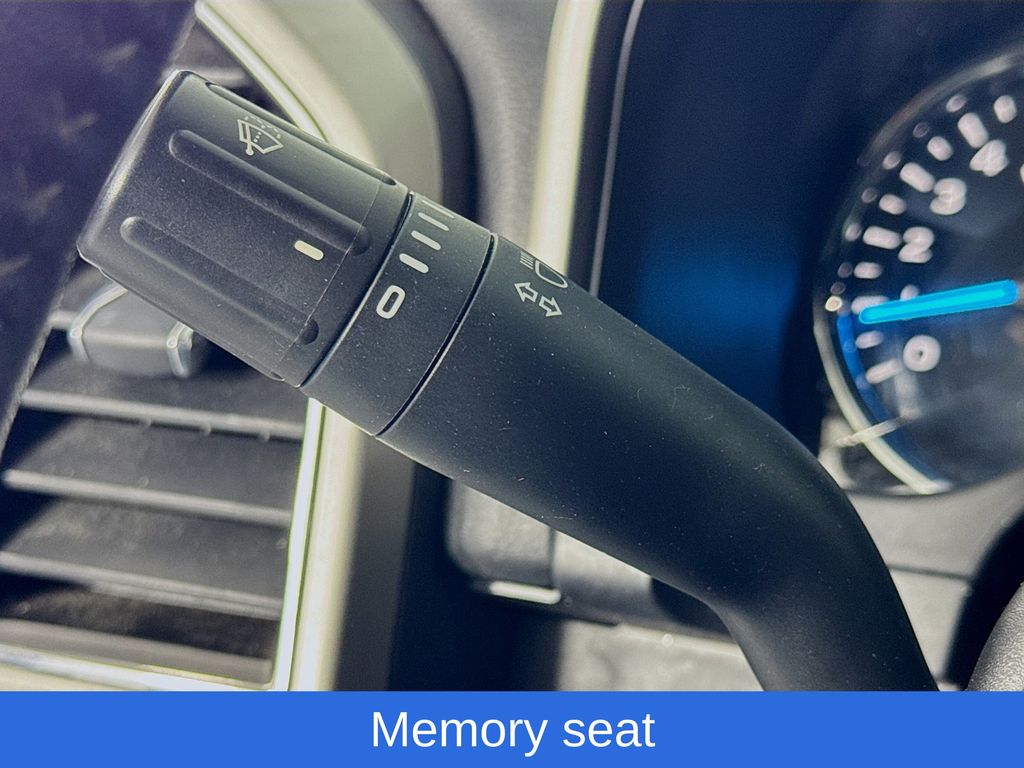 Used Car 2018 Ford F-150  Lariat For Sale Under $30,000 In Austin, Texas