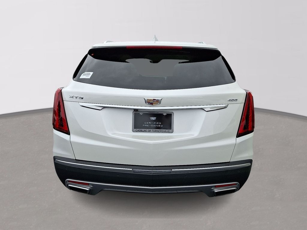 Thumbnail: 2022 Cadillac XT5 - 5