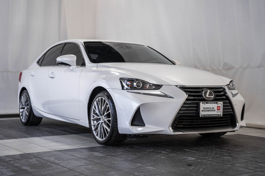 2017 Lexus IS 200t RWD