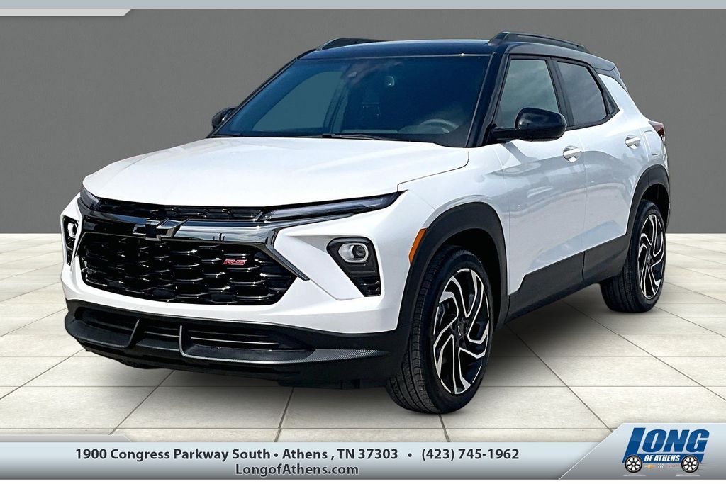 White (Iridescent Pearl Tricoat) 2026 Chevrolet Trailblazer SUV / Crossover Front-Wheel Drive Continuously Variable Transmission