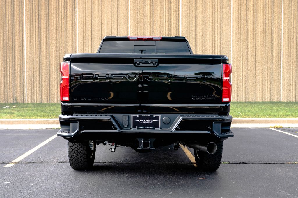 2026 Chevrolet Silverado 2500 HD High Country - Photo 8