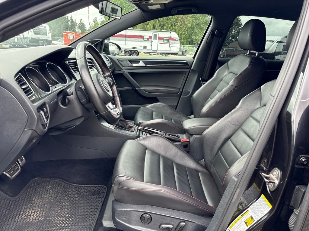 2015 Deep Black Pearl Volkswagen Golf GTI Autobahn FWD Hatchback