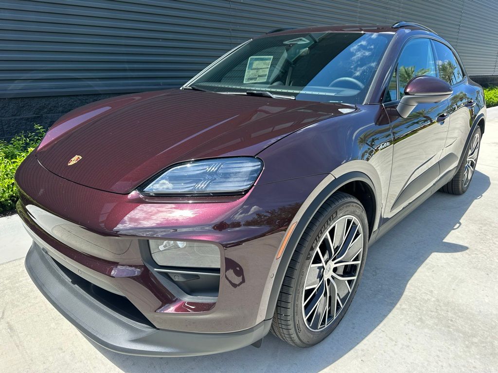 Thumbnail: 2025 Porsche Macan - 6