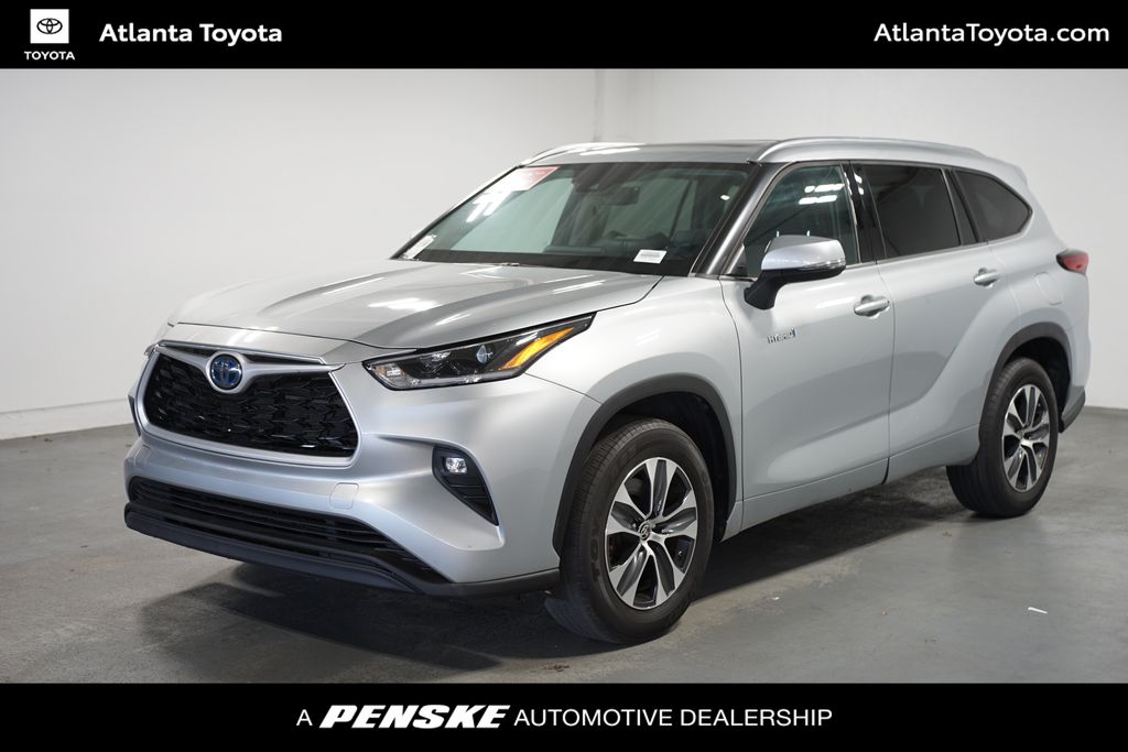 2021 Toyota Highlander XLE -
                Duluth, GA