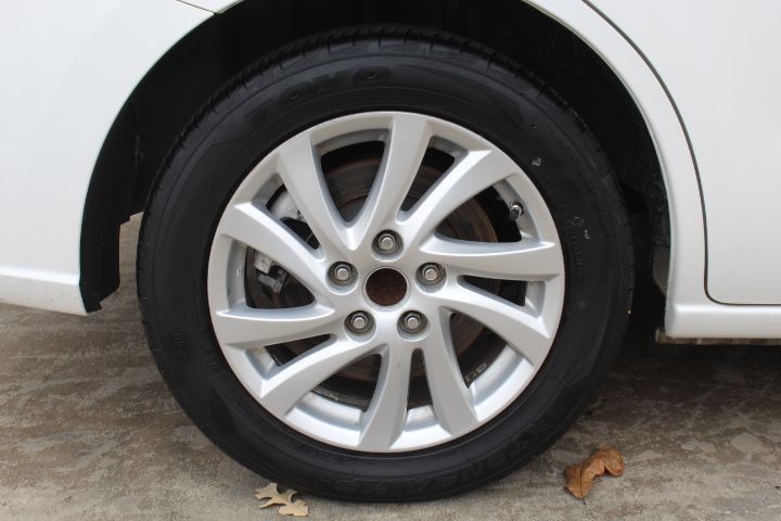 Used Car 2012 Mazda Mazda5  Sport For Sale Under $10,000 In Georgetown, Texas