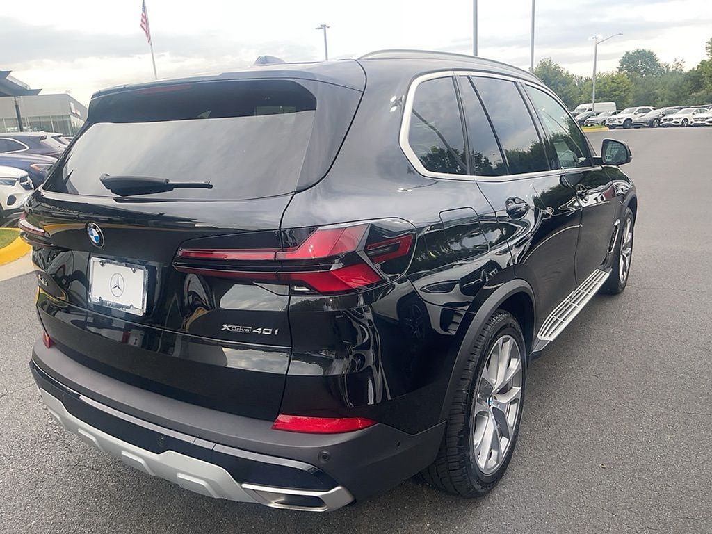 Thumbnail: 2024 BMW X5 - 6