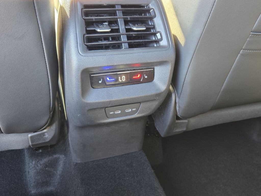 2025 Volkswagen Tiguan - $35,500