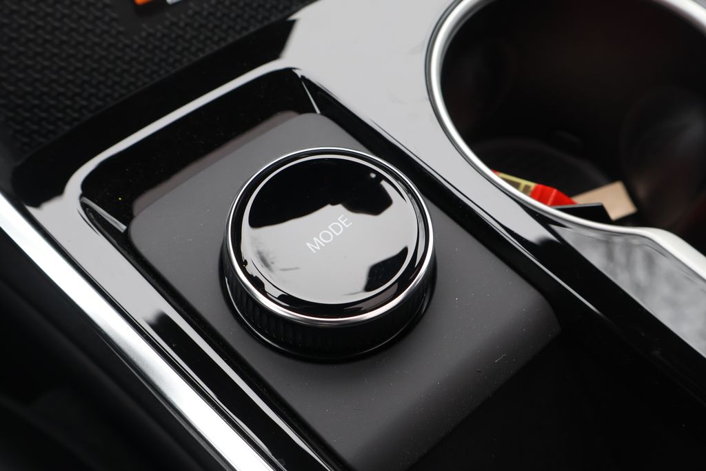 Thumbnail: 2026 Chevrolet Equinox - 32