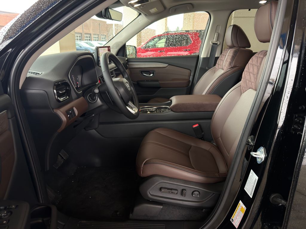 Thumbnail: 2026 Honda Pilot - 17