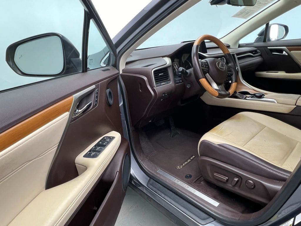 Thumbnail: 2017 Lexus RX - 21