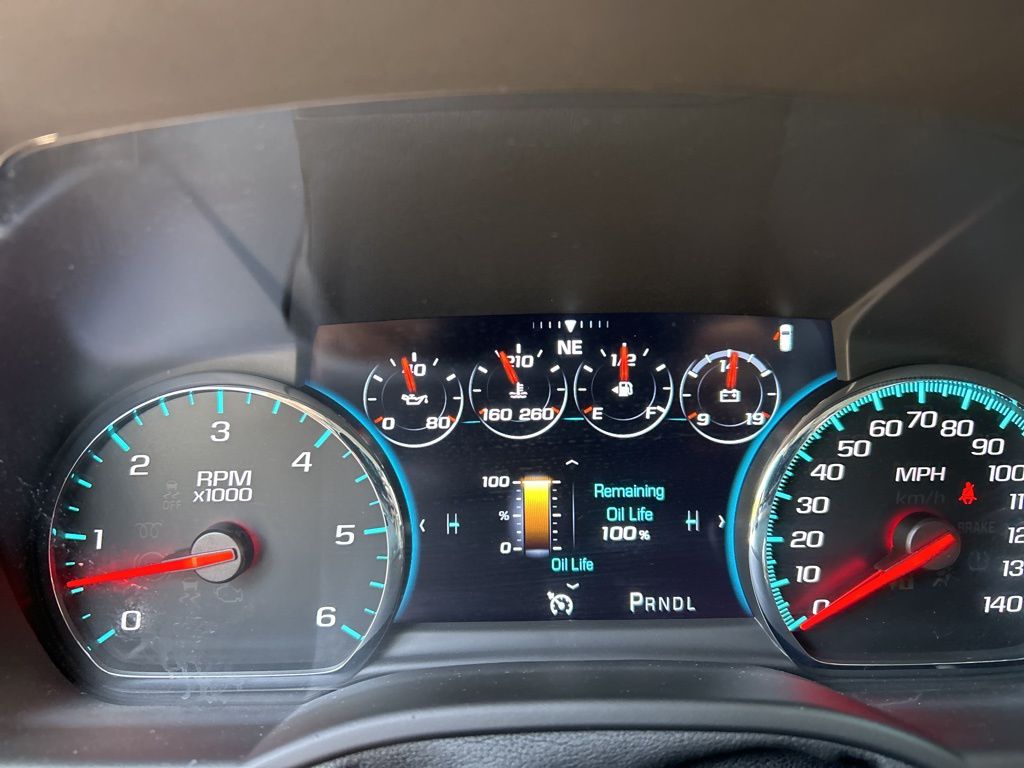 Thumbnail: 2020 Chevrolet Suburban - 14