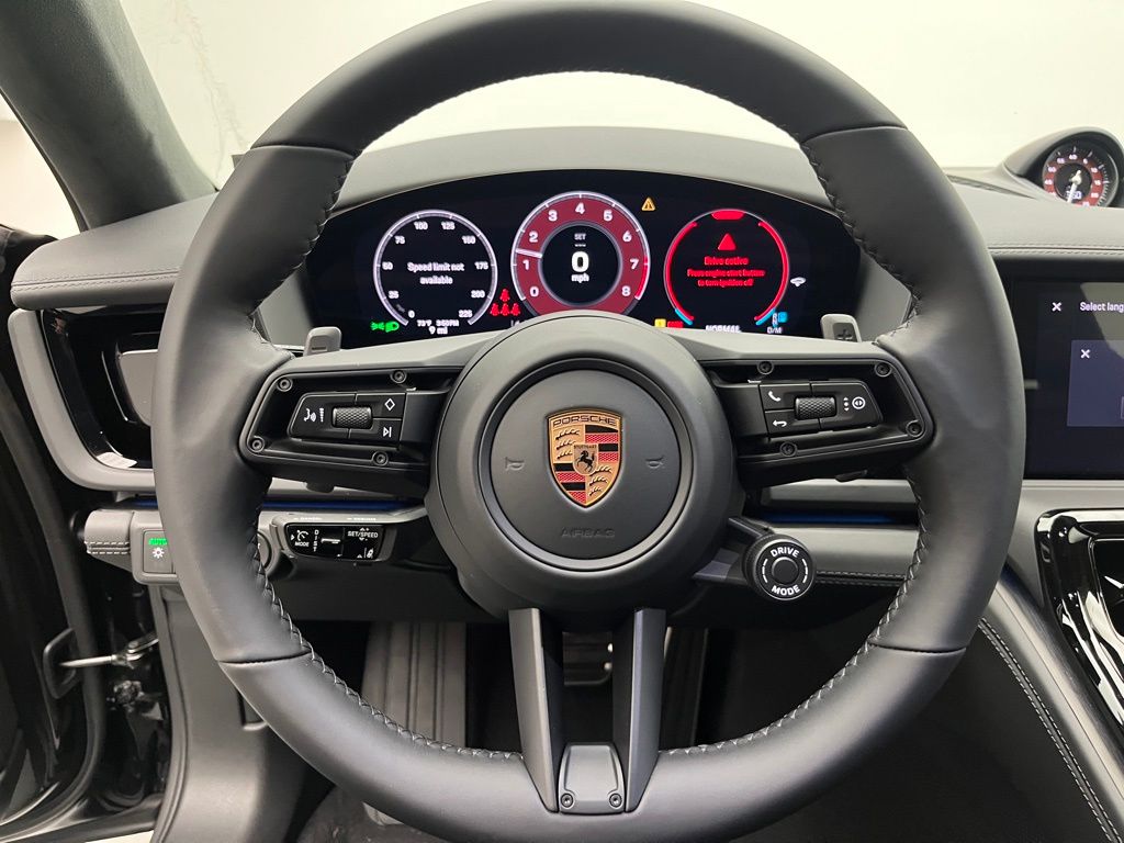 Thumbnail: 2026 Porsche Panamera - 11