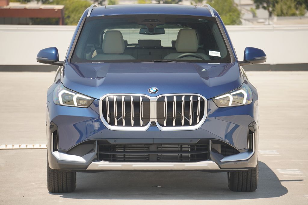 Thumbnail: 2025 BMW X1 - 2