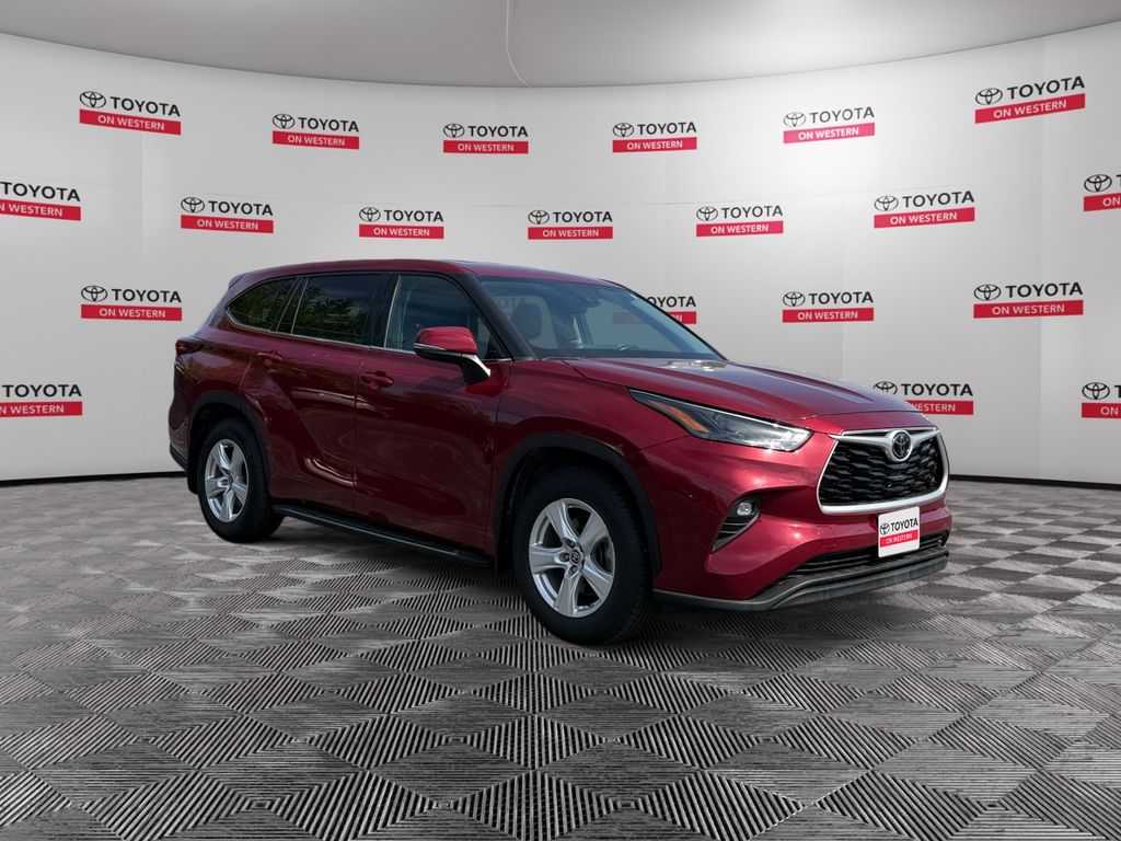Red (Ruby Flare Pearl) 2022 Toyota Highlander LE AWD SUV / Crossover All-Wheel Drive 8-Speed Automatic