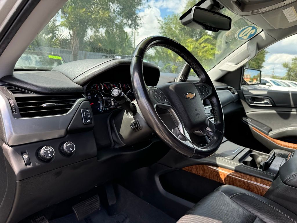 2020 Chevrolet Suburban Premier 33