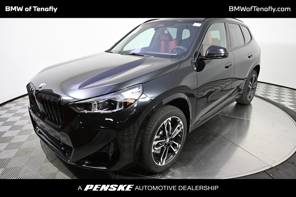 Thumbnail: 2025 BMW X1 - 1