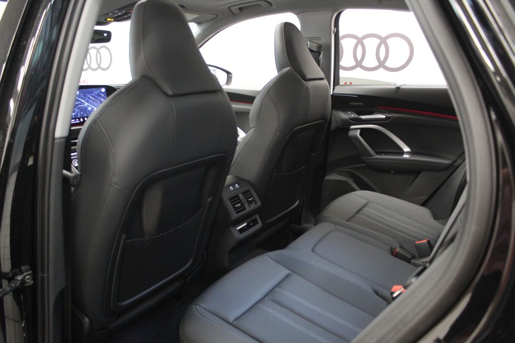 Thumbnail: 2026 Audi Q5 - 31