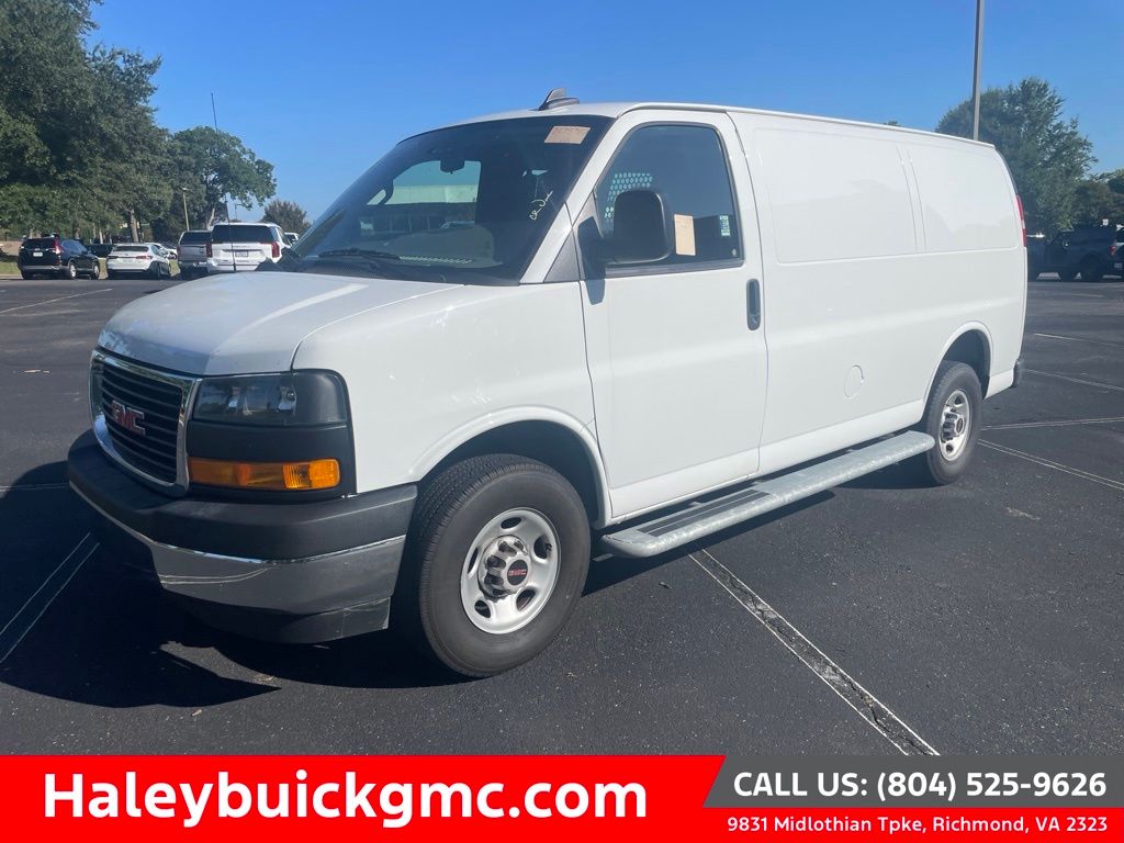 2025 GMC Savana Cargo 2500 RWD