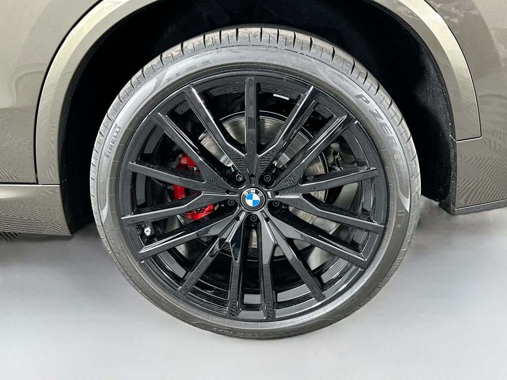 Thumbnail: 2026 BMW X5 - 23