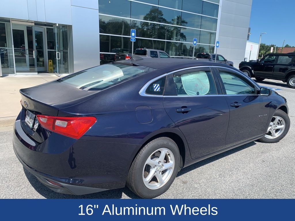 2017 Chevrolet Malibu LS