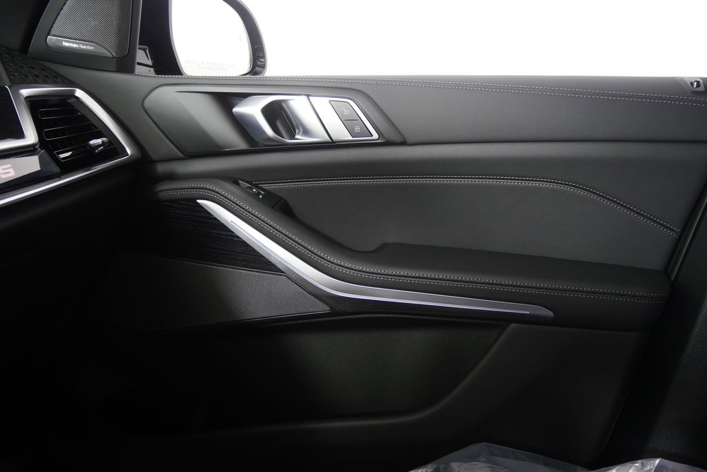 2026 BMW X5 xDrive40i 24