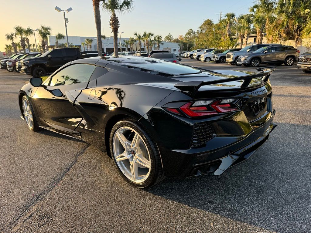 2025 Chevrolet Corvette Stingray 5