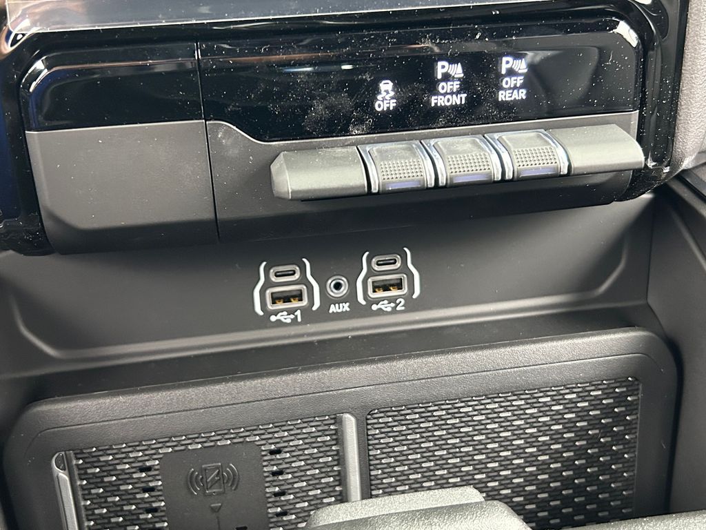 New 2026 Bright White Clearcoat Ram Laramie image 17