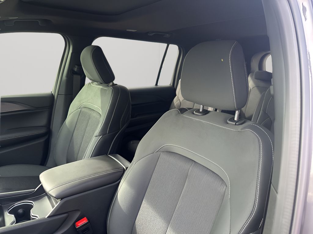 New Car 2025 Jeep Grand Cherokee L  For Sale Under $50,000 In Austin, Texas