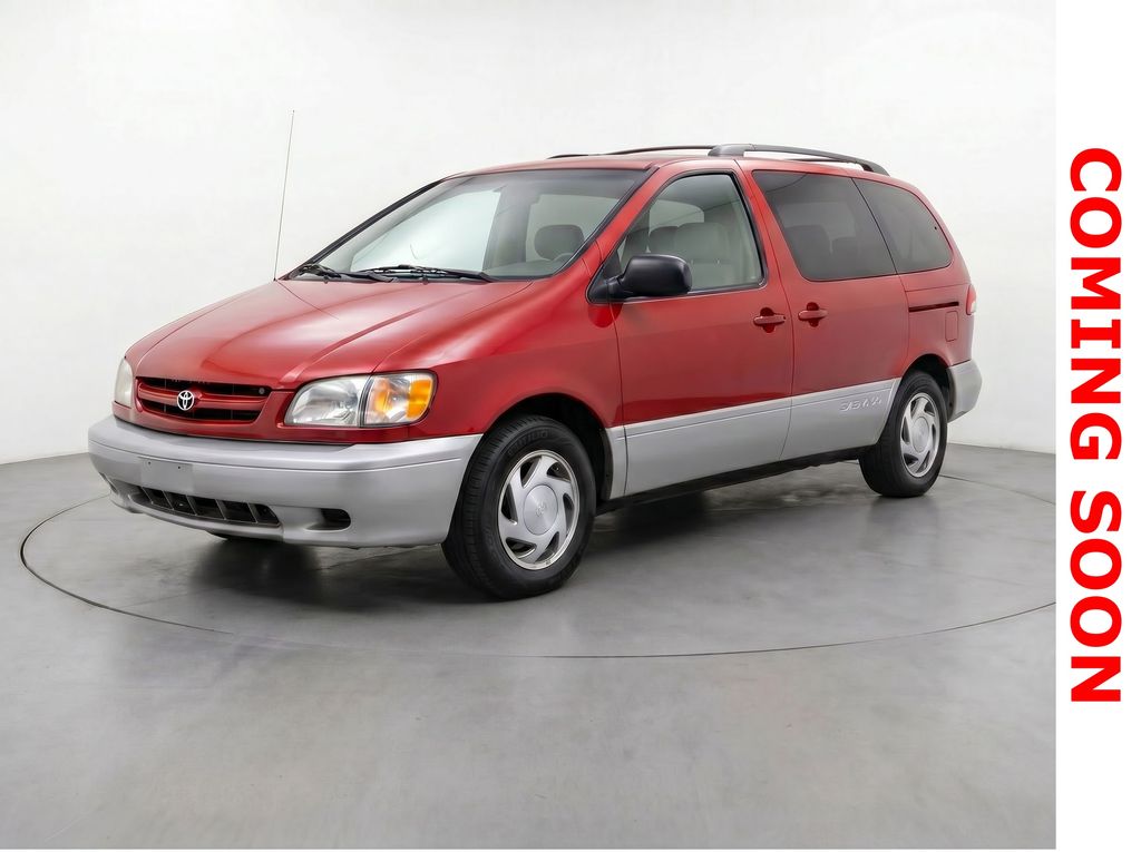 1999 Toyota Sienna's photo