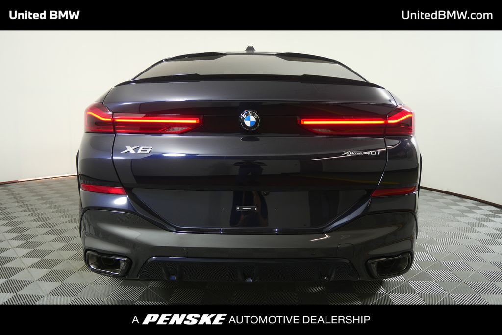 Thumbnail: 2027 BMW X6 - 4