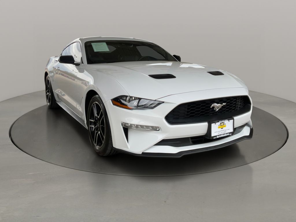Oxford White 2022 Ford Mustang Coupe Rear-Wheel Drive Automatic