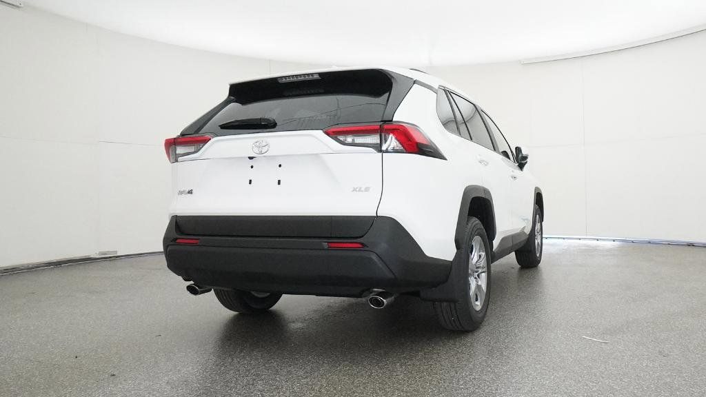 Thumbnail: 2025 Toyota RAV4 - 29