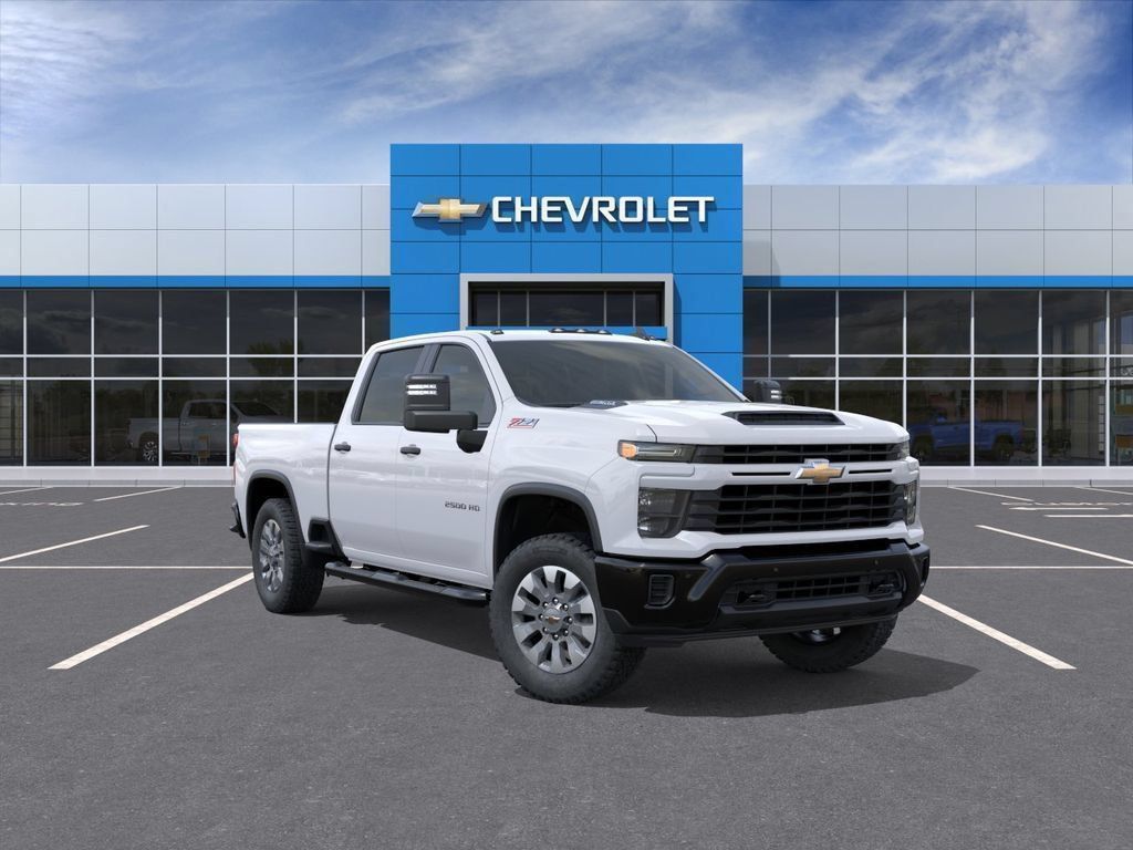 Summit White 2026 Chevrolet Silverado 2500HD Pickup Truck Four-Wheel Drive Automatic