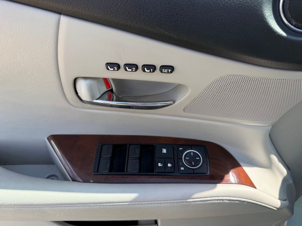 Thumbnail: 2012 Lexus RX - 13