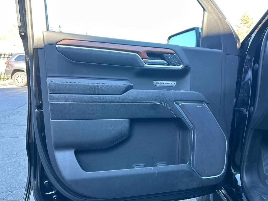 Thumbnail: 2023 GMC Sierra 1500 - 9