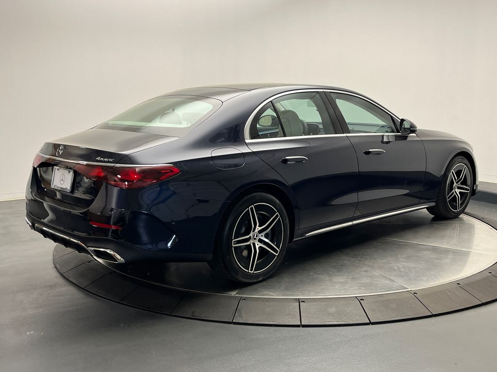2025 Mercedes-Benz E-Class E 450 7