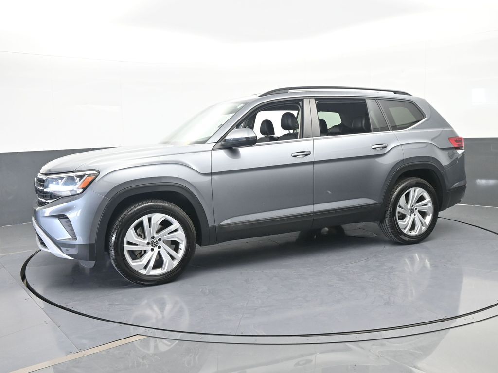 Used 2021 Gray Volkswagen 3.6L V6 SE w/Technology image 2