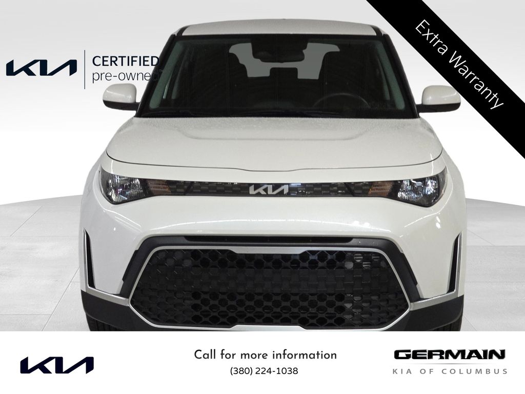 2023 Kia Soul LX photo 2