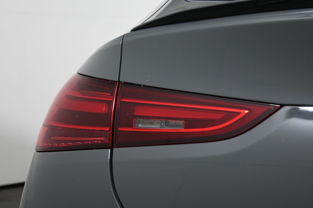 Thumbnail: 2026 Mercedes-Benz GLE - 12