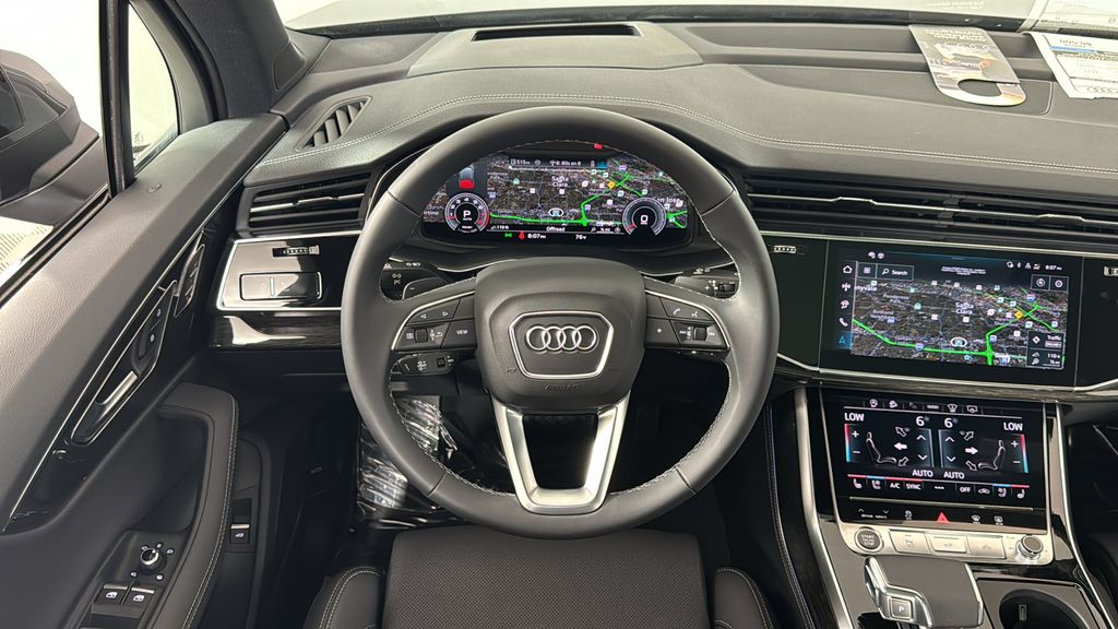 2025 Audi Q7  12